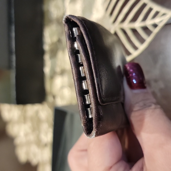 Authentic Gucci key case with box - Picture 5 of 9